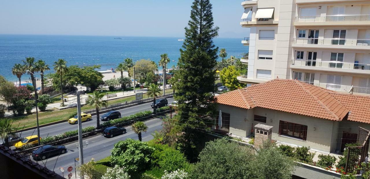 Perfect Beachfront Apartment Афіни Екстер'єр фото